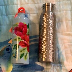 Water bottles bundle blue is The pioneer woman other is hammered metal b…